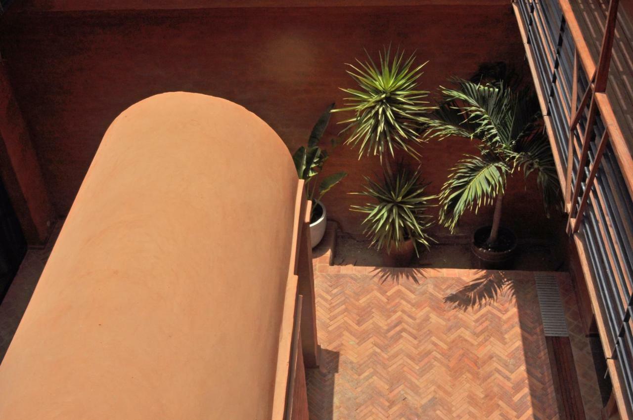 Hotel Le Djoloff ダカール エクステリア 写真